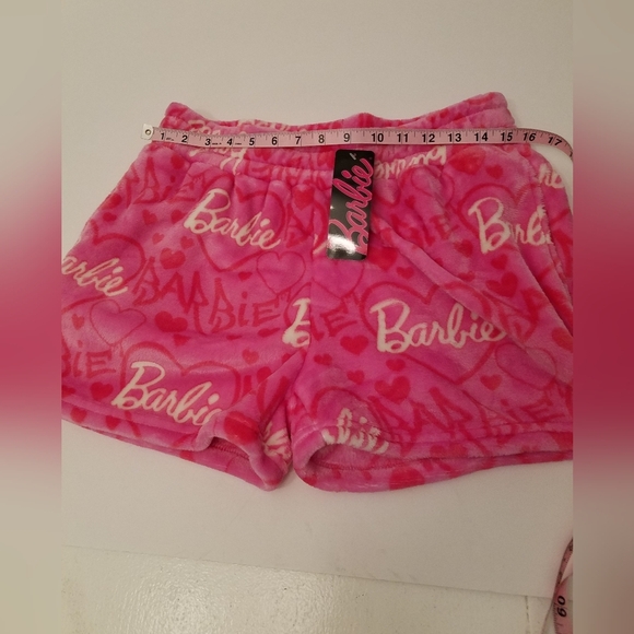 NWT Barbie Pink Graphic Shorts Soft Fleece Size Large - Picture 9 of 14